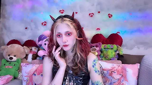  Devill Baby online show from 04-15-26, 05:28