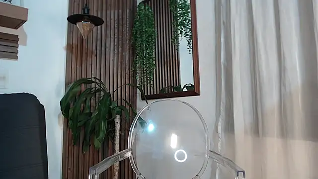 rihannagil online show from 02-25-26, 04:12