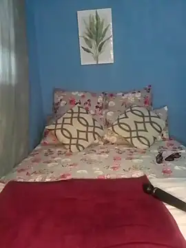 NunuBerry16 online show from 02-25-25, 03:31