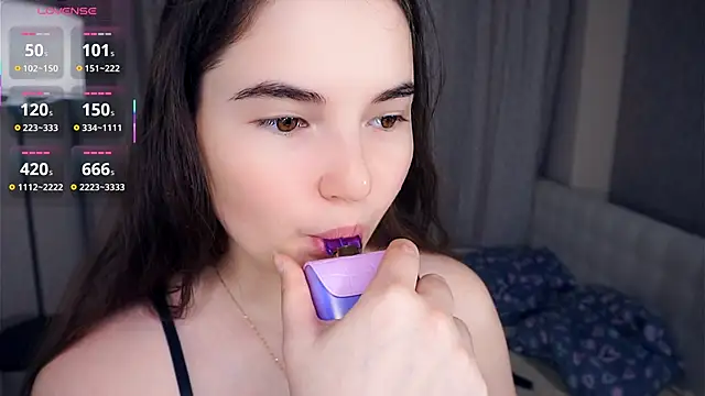 CathrynDail online show from 11-22-25, 05:06