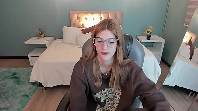 Nora Vennucci online show from 01-31-26, 08:18