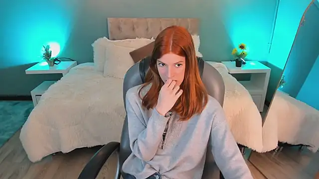 Nora Vennucci online show from 10-29-25, 07:57