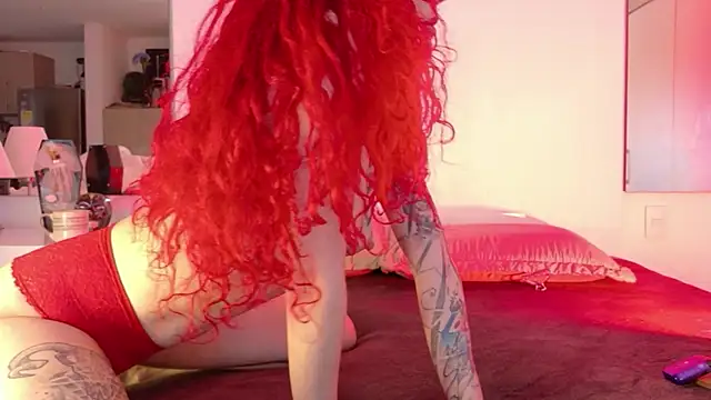 Borbala Iggy online show from 10-25-25, 10:32