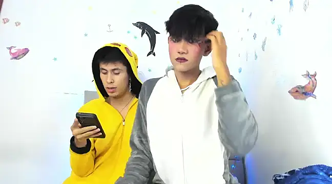 andrew uwu  online show from 12-15-24, 01:02