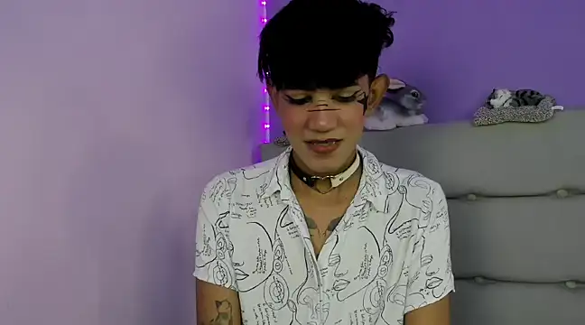 andrew uwu  online show from 03-18-25, 07:55