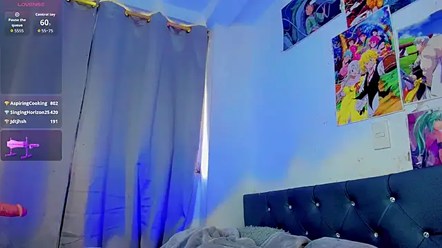 pinkscreens online show from 11-23-25, 04:17