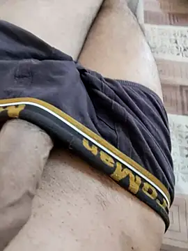 Snapshot of Sharmaji0 chatting on 03-05-25, 09:27 Sharmaji0 online show from 03-05-25, 09:27