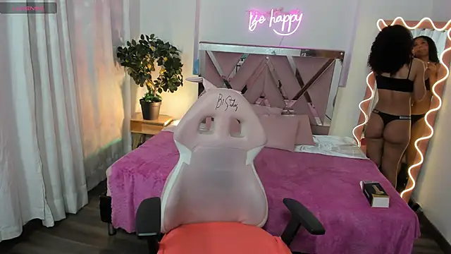 Daphnne tay online show from 03-14-25, 03:15