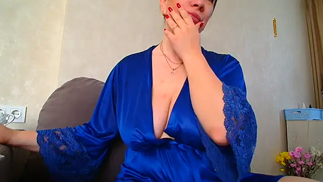 Brionia online show from 04-26-26, 07:49