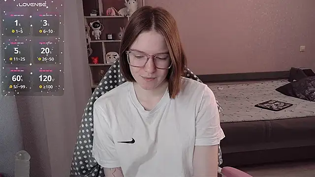 Snapshot of CassieJuice69 chatting on 10-22-25, 05:45 CassieJuice69 online show from 10-22-25, 05:45