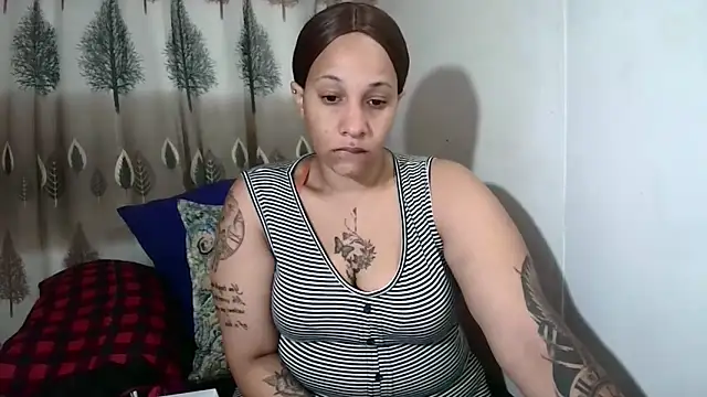 Indian candyXX online show from 10-14-25, 03:45