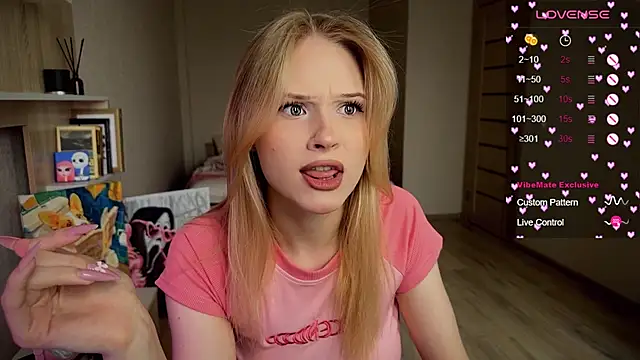 lisa barbie online show from 10-04-25, 06:59