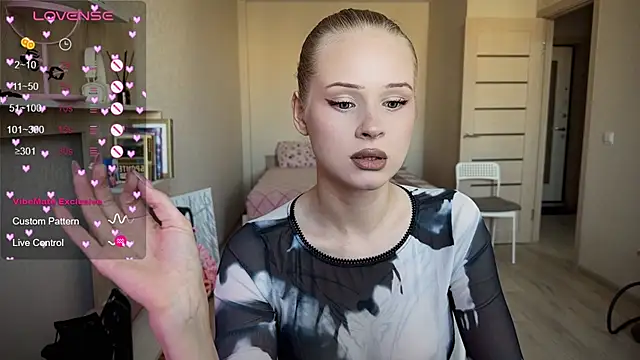 lisa barbie online show from 09-12-25, 02:17