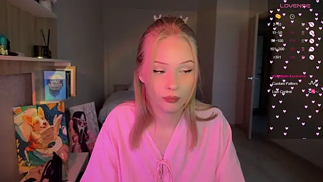 lisa barbie online show from 11-16-25, 06:51