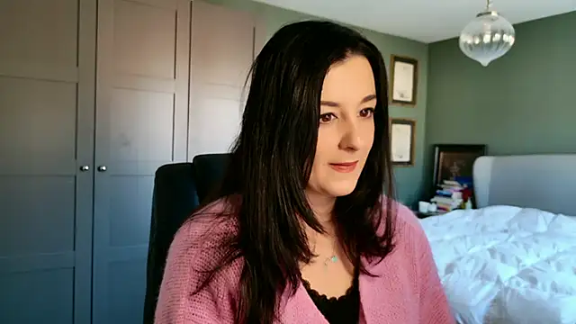 flatwhite0 online show from 03-26-26, 09:40