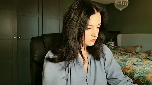 Snapshot of flatwhite0 chatting on 02-03-26, 10:42 flatwhite0 online show from 02-03-26, 10:42