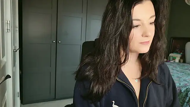 flatwhite0 online show from 01-13-26, 11:03