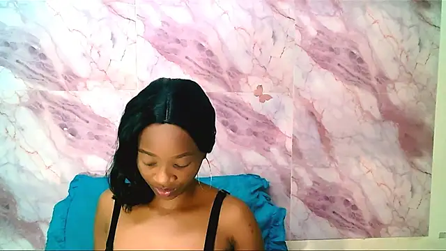 EbonyCreamy69 online show from 02-21-26, 06:04