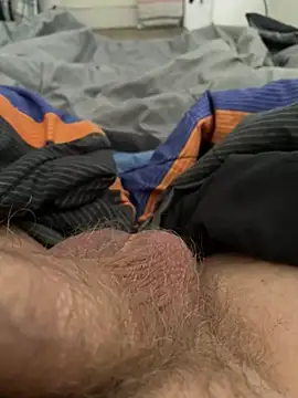 Snapshot of NaughtyJonnyB chatting on 02-19-25, 07:16 NaughtyJonnyB online show from 02-19-25, 07:16