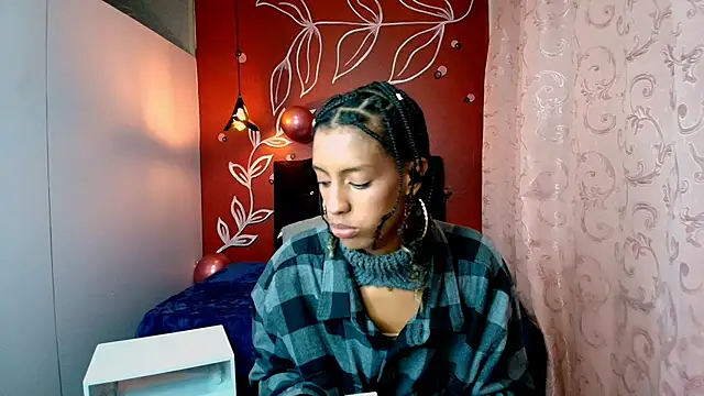 Zia Green online show from 02-08-25, 07:27