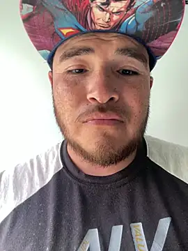 Snapshot of gallisky75 chatting on 03-04-26, 09:44 gallisky75 online show from 03-04-26, 09:44