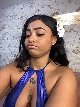 Snapshot of pamela_west chatting on 09-30-25, 08:04 pamela west online show from 09-30-25, 08:04