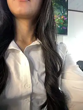Amy Kiitty  online show from 05-05-26, 01:14