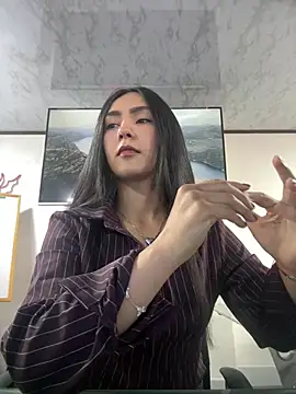Amy Kiitty  online show from 07-17-26, 02:14