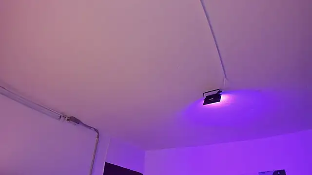 Amy Kiitty  online show from 02-12-26, 01:00