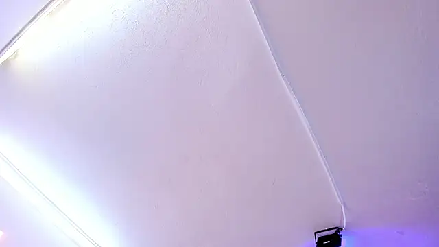 Amy Kiitty  online show from 11-23-25, 12:26