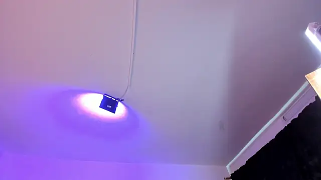 Snapshot of Amy_Kiitty_ chatting on 10-23-25, 12:37 Amy Kiitty online show from 10-23-25, 12:37