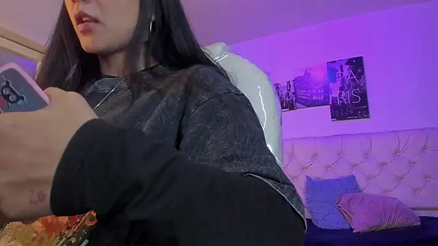 Amy Kiitty  online show from 02-28-26, 01:11