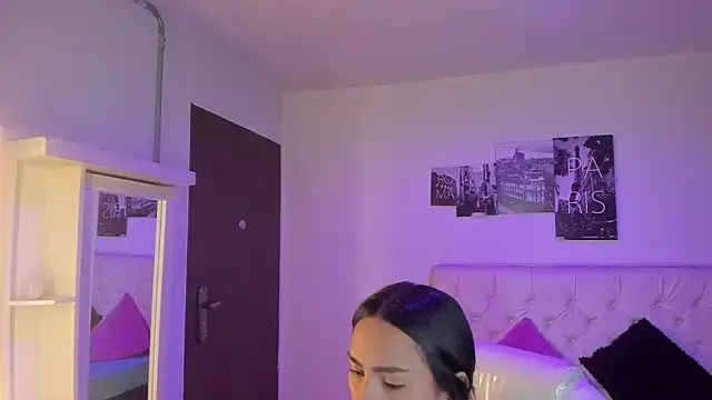 Amy Kiitty  online show from 03-26-26, 01:09