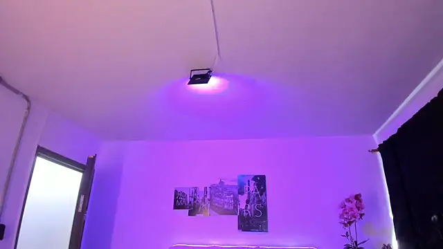 Amy Kiitty  online show from 12-19-25, 12:51