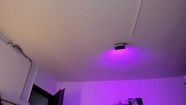 Amy Kiitty  online show from 03-31-26, 01:13