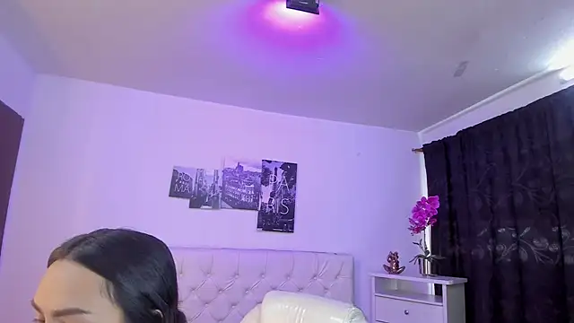 Amy Kiitty  online show from 03-21-26, 01:04