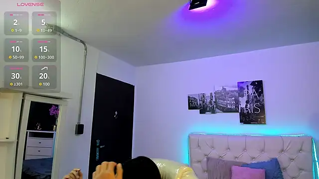 Amy Kiitty  online show from 11-21-25, 12:37