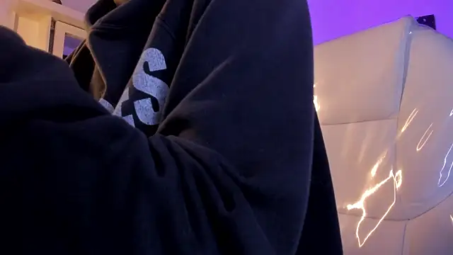 Amy Kiitty  online show from 01-08-26, 12:44