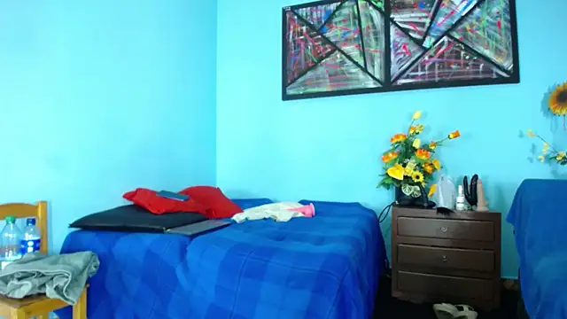 Iivana 19 online show from 11-28-25, 01:44