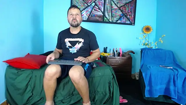 Iivana 19 online show from 11-09-25, 04:44