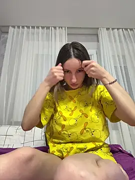 Snapshot of viviandaimond1 chatting on 02-21-26, 08:22 viviandaimond1 online show from 02-21-26, 08:22