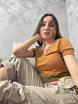 viviandaimond1 online show from 01-11-26, 09:22