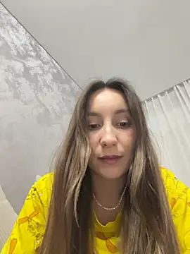 Snapshot of viviandaimond1 chatting on 02-04-26, 07:20 viviandaimond1 online show from 02-04-26, 07:20