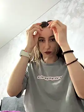 viviandaimond1 online show from 11-04-25, 03:16