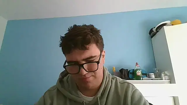 Snapshot of sorolla12 chatting on 01-08-26, 11:49 sorolla12 online show from 01-08-26, 11:49