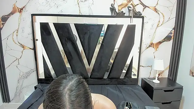 KarinaSimonz online show from 10-05-25, 01:46