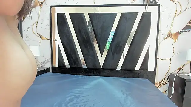 KarinaSimonz online show from 10-12-25, 03:02