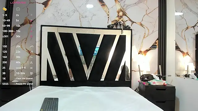 KarinaSimonz online show from 09-26-25, 07:54