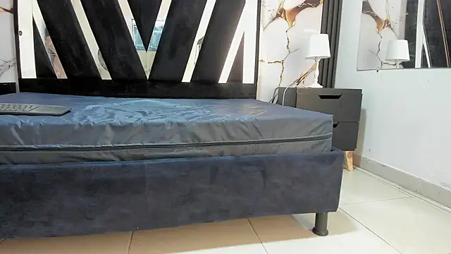 KarinaSimonz online show from 10-09-25, 07:14