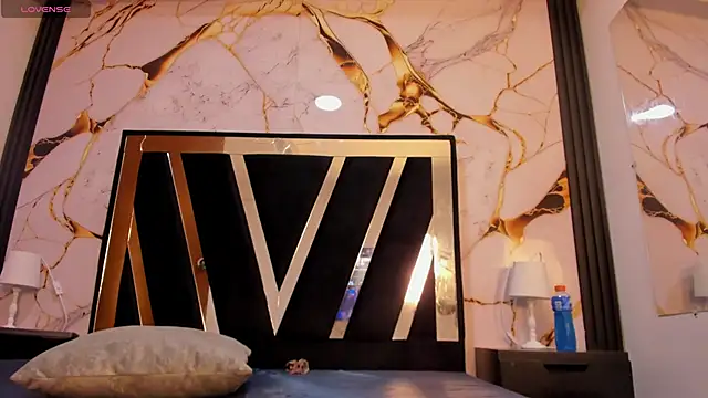 KarinaSimonz online show from 01-14-26, 08:01